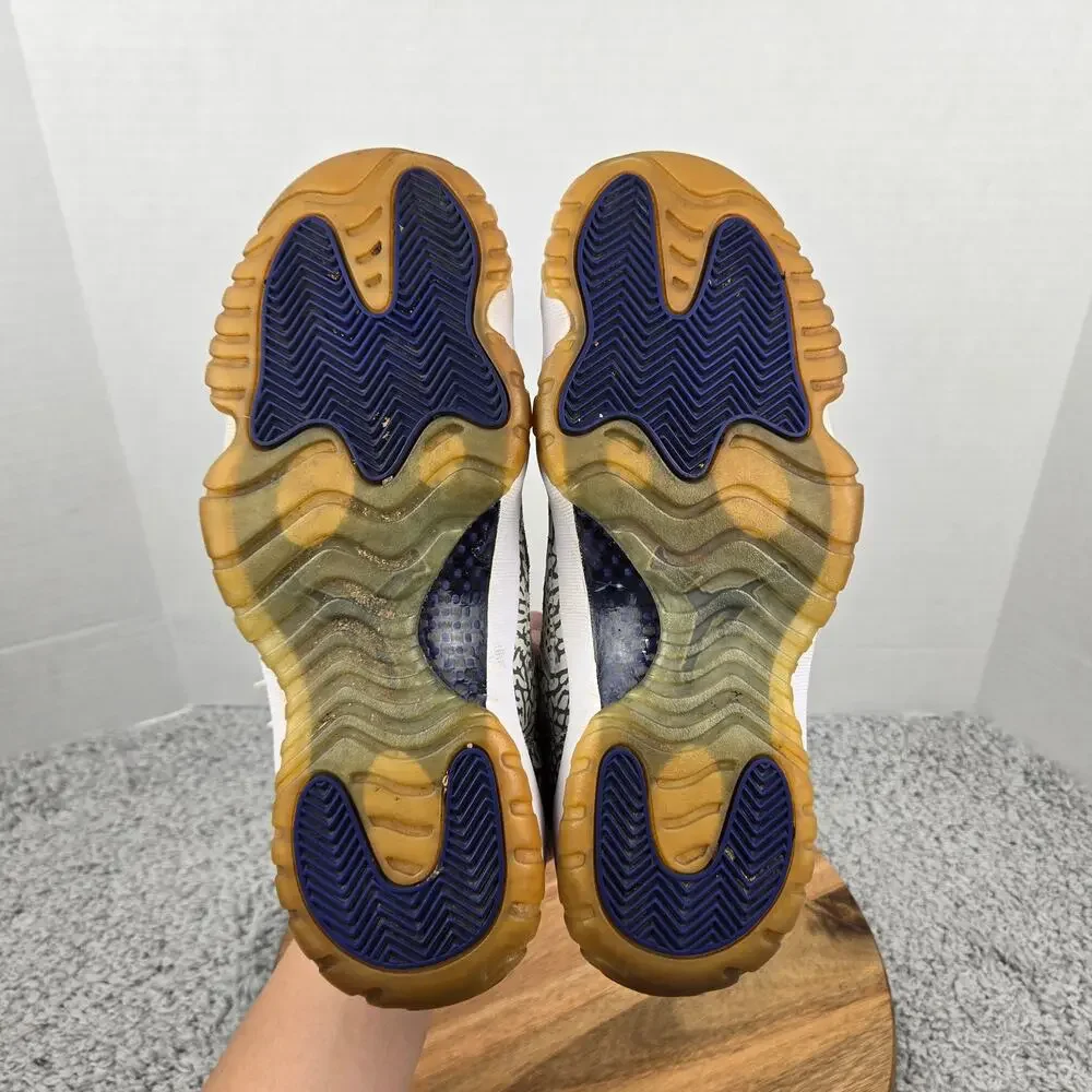 Jordan 11 Retro Low IE Men 8.5 Cobalt 2015 Casual Lifestyle Sneaker 306008-102